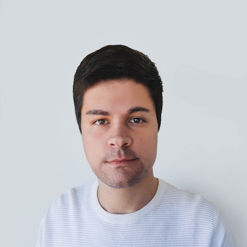 {{ getMember(post.frontmatter.author).name }}